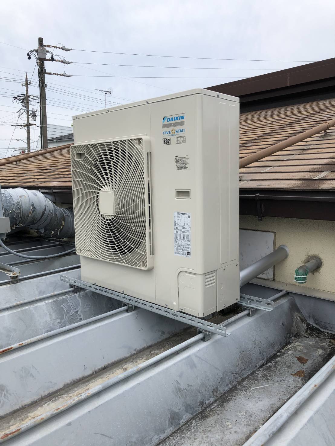 業務用エアコン工事のことなら株式会社life 岐阜県大垣市などで業務用エアコン取り付け エアコン取り外しなどのエアコン工事なら Life へ